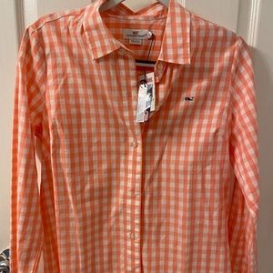 Never Worn Vineyard Vines Button Down Shirt